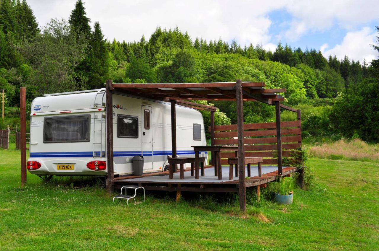Guillerin Caravan And Glamping Sornac Exteriér fotografie