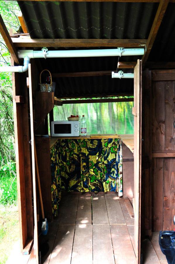 Guillerin Caravan And Glamping Sornac Exteriér fotografie
