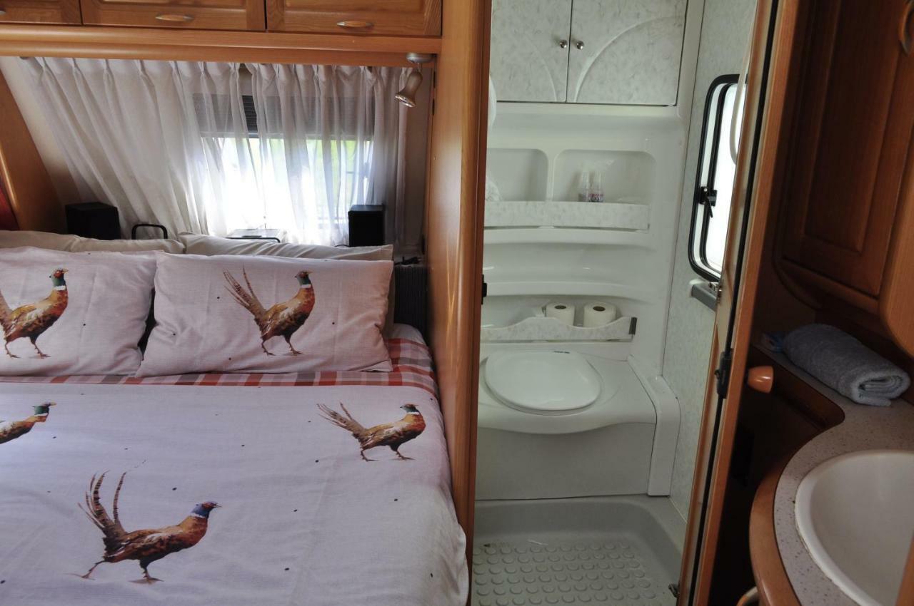 Guillerin Caravan And Glamping Sornac Exteriér fotografie